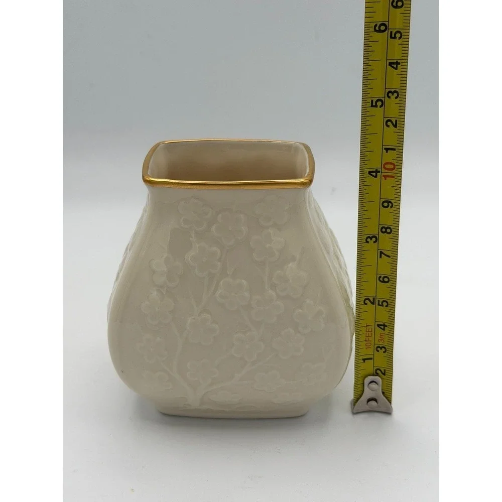 Lenox Cherry Blossom Porcelain Vase With 24K Gold Trim Floral Design